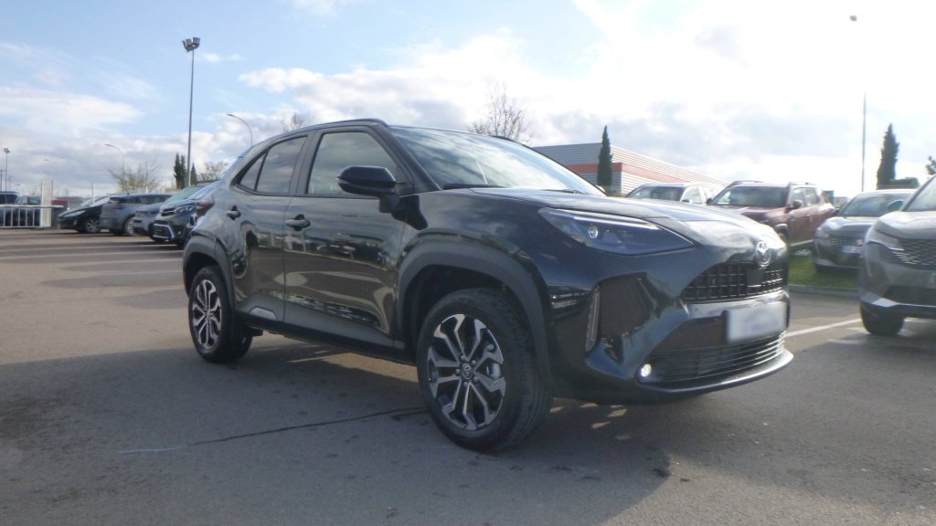 TOYOTA Yaris Cross – Image 3
