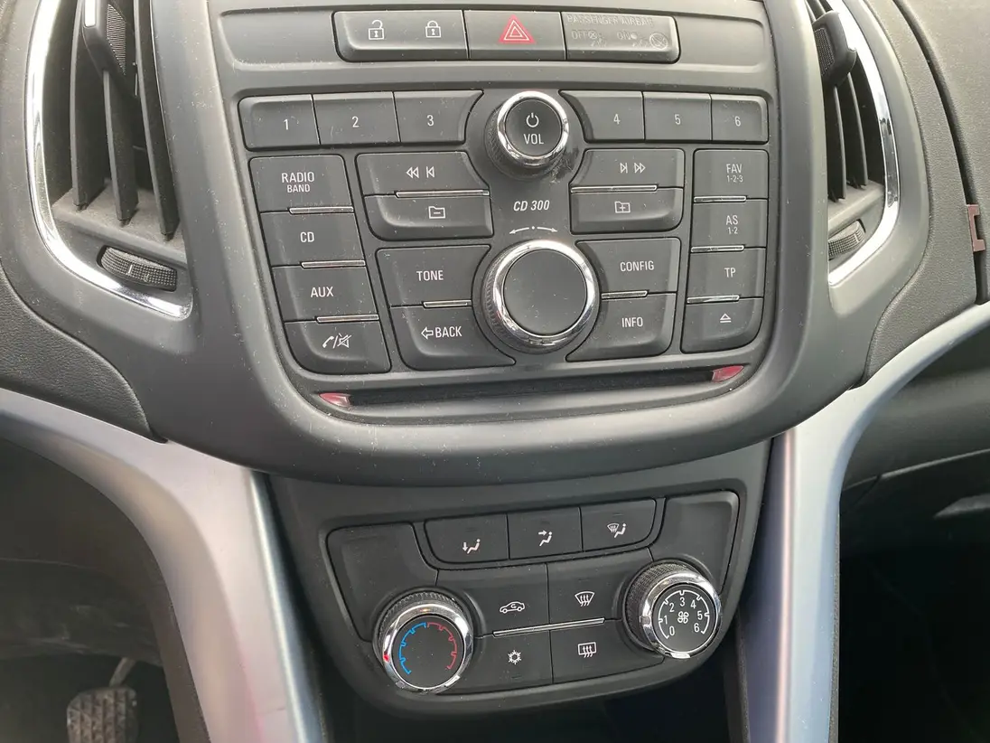 OPEL ZAFIRA III TOURER – Image 7